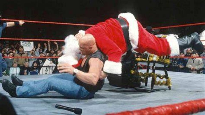 10 Funniest Christmas Moments In Wrestling, Ranked