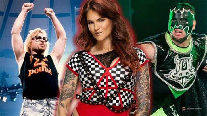 10 Supporting WWE Characters Who Stole The Show Featured Image