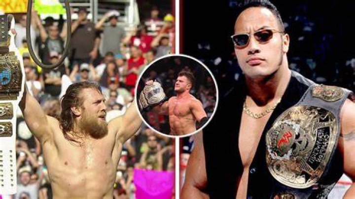 10 Wrestling Feuds Based On A Stolen Championship