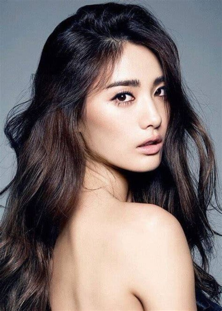 12 Hottest Asian Girls In Hollywood