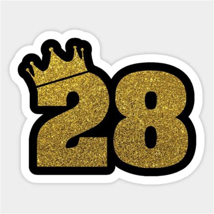 دورتي 28 يوم متى يحدث الحمل بولد