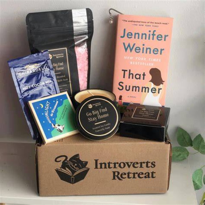 32 Best Subscription Boxes for Men in 2024, Tested by Editors