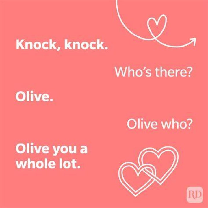40 Flirty KnockKnock Jokes to Make Your Sweetheart Smile