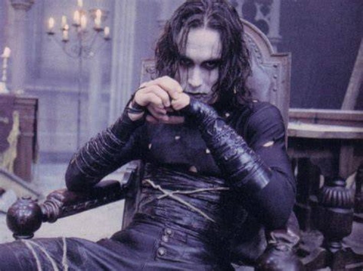20 Darkest Superhero Movies That Are Just Too Gruesome To Watch 15 #6 The Crow - Darkest Superhero Movies