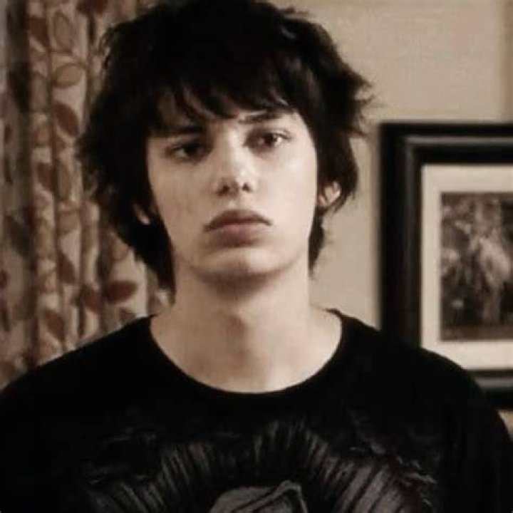 ˏˋ rodrick heffley icon ˎˊ Devon bostick, Ideal boyfriend, Zoo wee mama