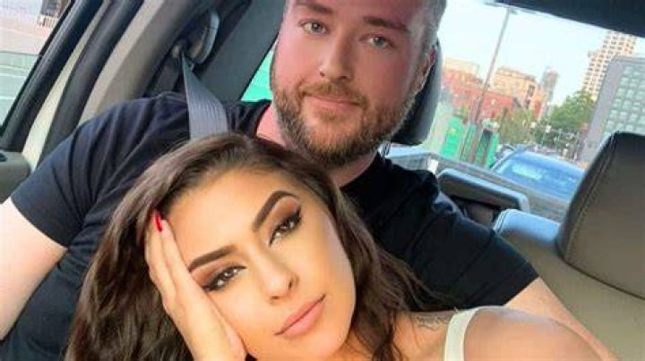 90 Day Fianc&eacute; Mike Youngquist & Marcia Alves' Relationship Timeline