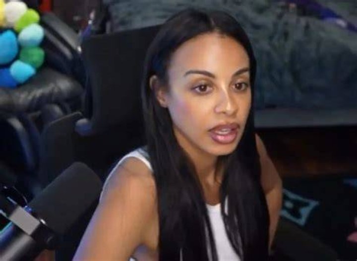 A Comprehensive Look At Ana Montana: The Rising Star