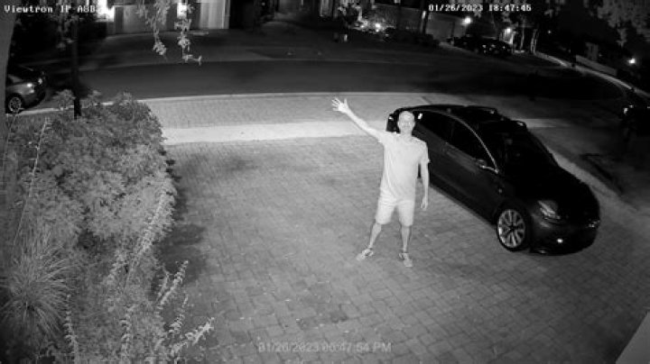 A night vision camera showing a girl and a ghoul in The Descent