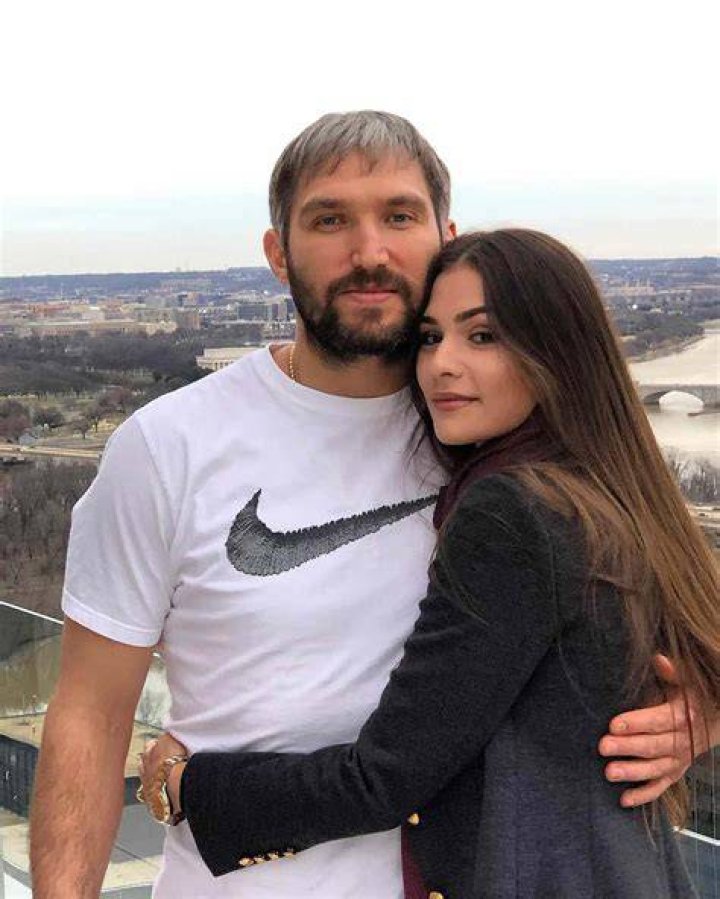 Alex ovechkin Wife
