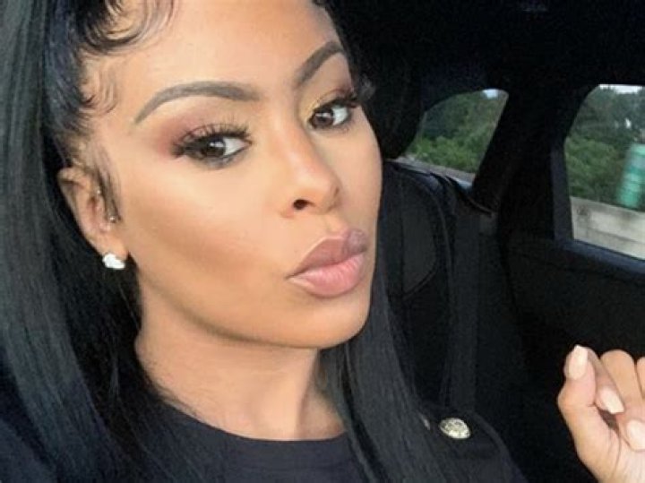 Alexis Skyy Is The Leader Of A Gas Station Protest Here, She Was