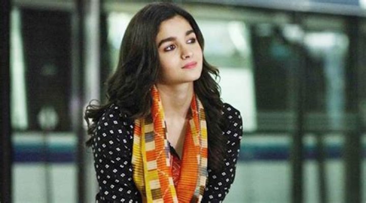 Alia Bhatt - Badrinath Ki Dulhania