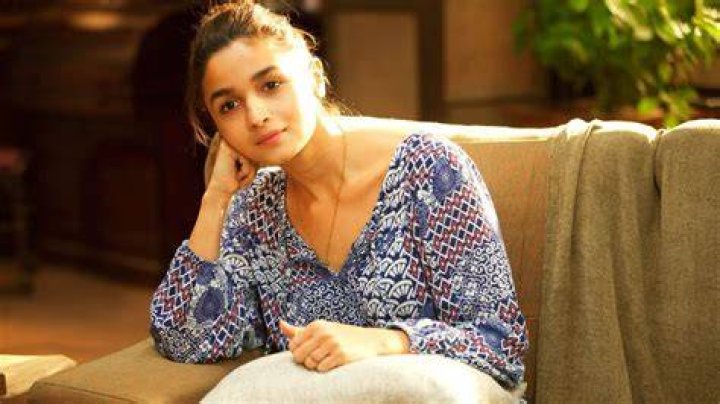 Alia Bhatt - Dear Zindagi