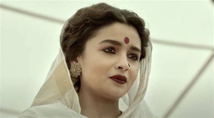 Alia Bhatt - Gangubai Kathiawadi