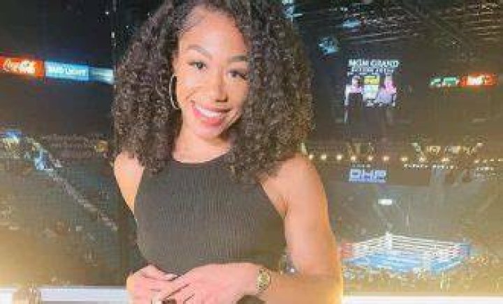 Alicia Bumgarner Height, Weight, Net Worth, Age, Birthday, Wikipedia