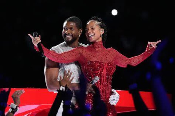 Alicia Keys Super Bowl Outfit: A Fashion Statement That Stole The Show