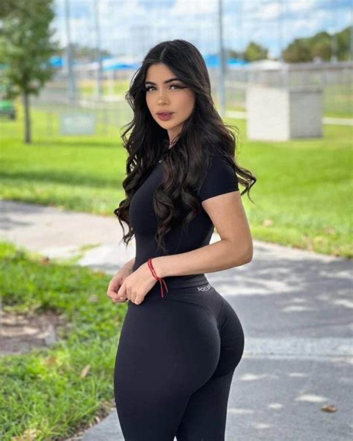 Alina Sen net worth