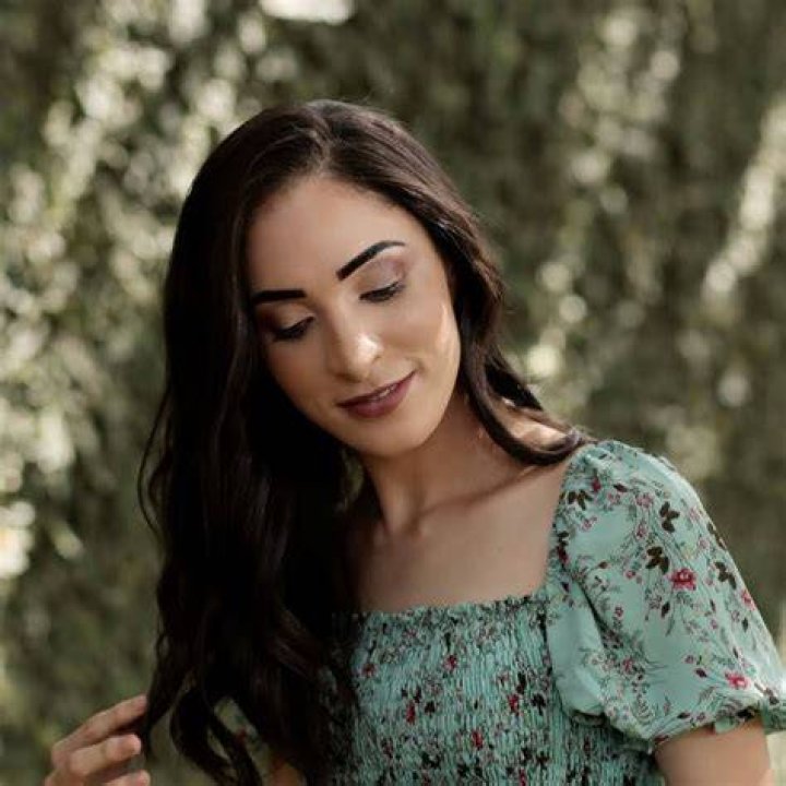 Aline Hern&aacute;ndez Oficial YouTube