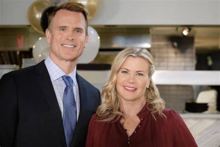 Alison Sweeney and Cameron Mathison Reunite for New Hannah Swensen Mystery at Hallmark (Exclusive)