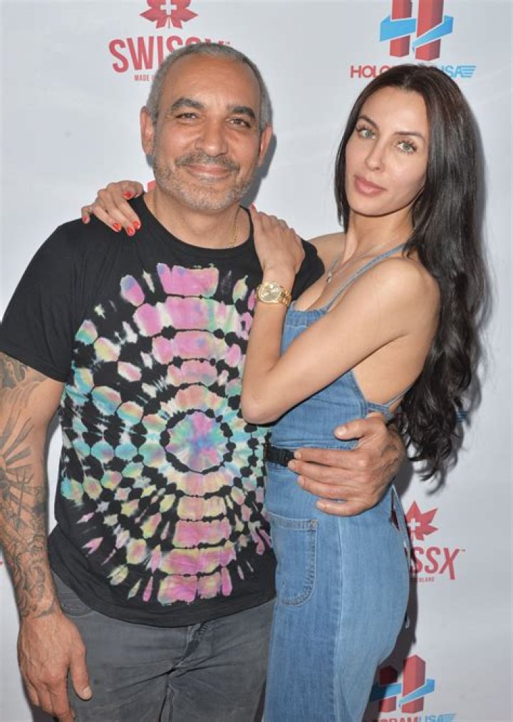 Alki David Net Worth