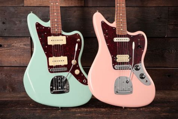 All About&hellip; The Fender Jazzmaster rhythm circuit