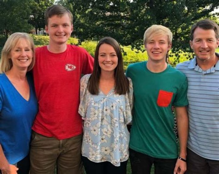 Allison Golbach Age, Wiki, Photos, and Biography FilmiFeed
