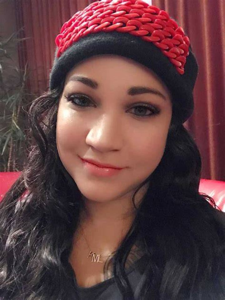 Amber Najm bio: age, wife, parents, Air Force, singing, pictures, Twitch, net worth