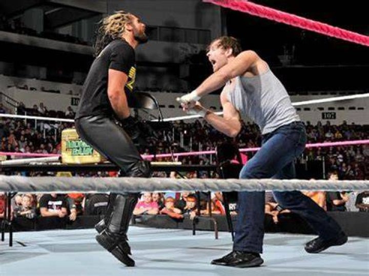 Ambrose v Rollins Hell in a Cell 2014
