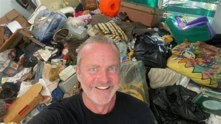 An interview with Hoarders homeowner Roger Stank.