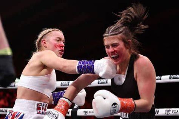 “And You Think U Can Beat Elle Brook”: Astrid Wett Gets Trolled for Her Boxing
Skills as Latest Training Clip Draws Wild Reactions