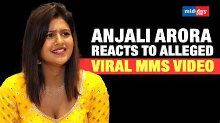 Anjali Arora MMS Viral Video Kacha Badam Giral