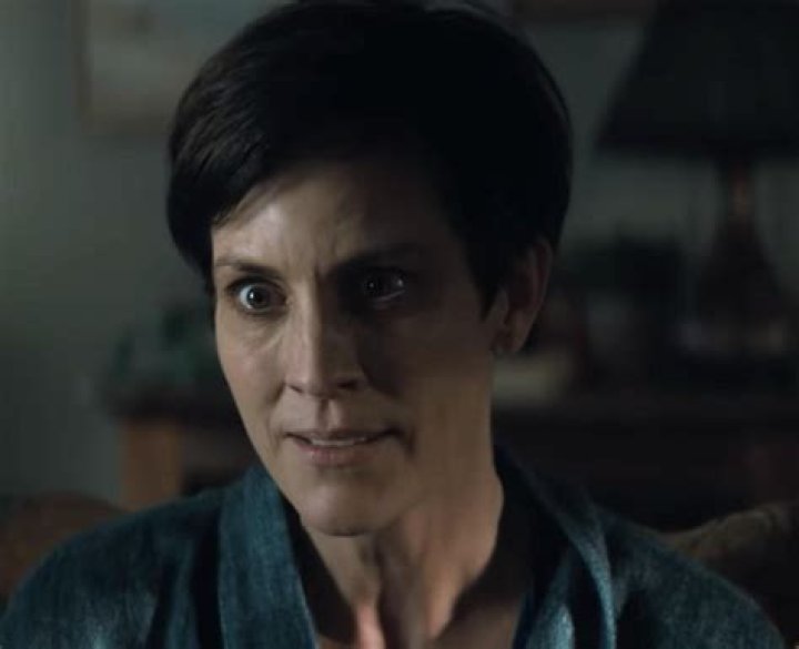 Annabeth Gish as Dr Sarah Gunning in Netflix Midnight Mass