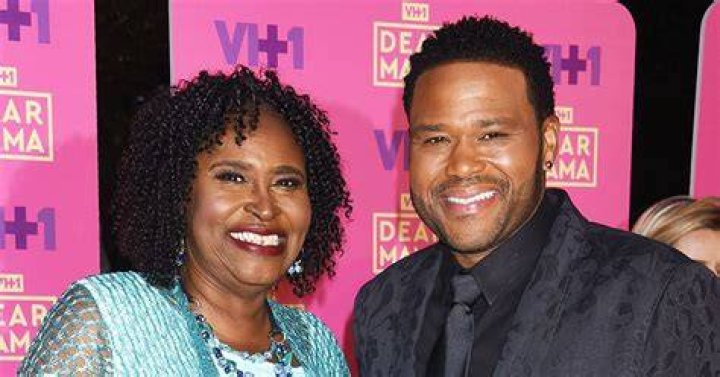 Anthony Anderson On His Relationship With His Mom, Doris Hancox