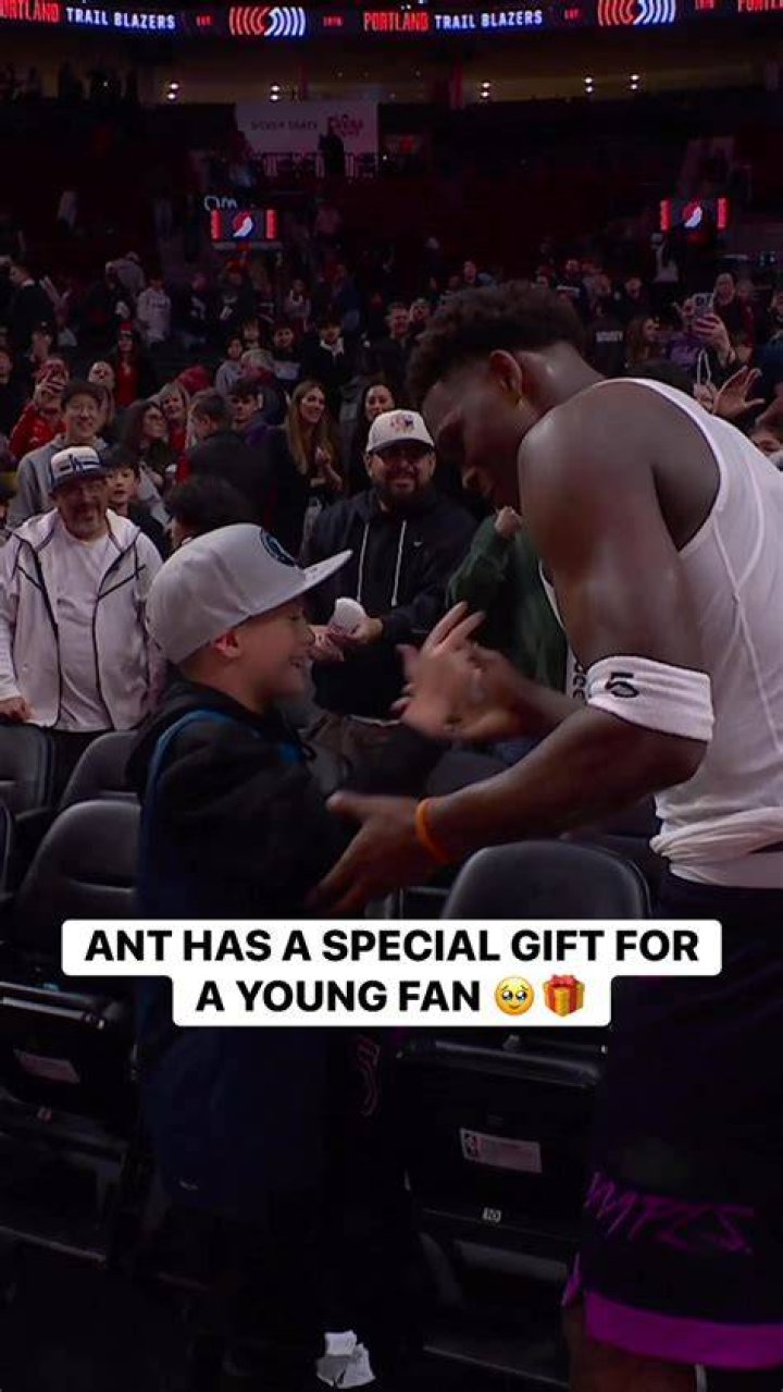 Anthony Edwards Generously Gives Gameworn Jersey to Little Kid in Wholesome
Moment After Beating Lakers