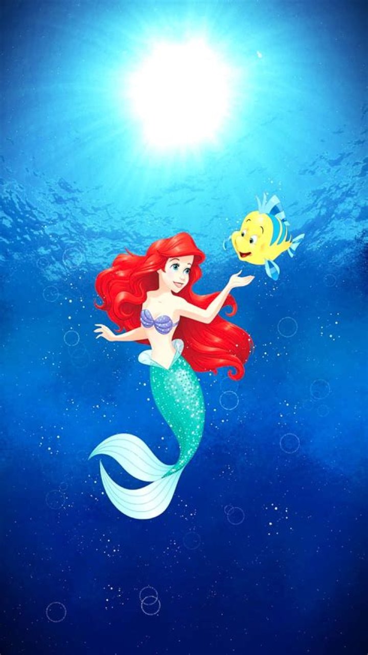Ariel swimming with Flounder