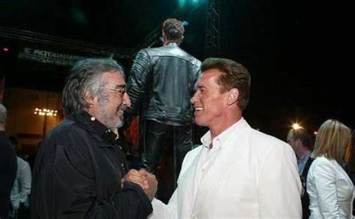 Arnold Schwarzenegger Suffers a Devastating Loss, Man Who Got Him $29.25 Million
for Terminator 3 Dies at 81