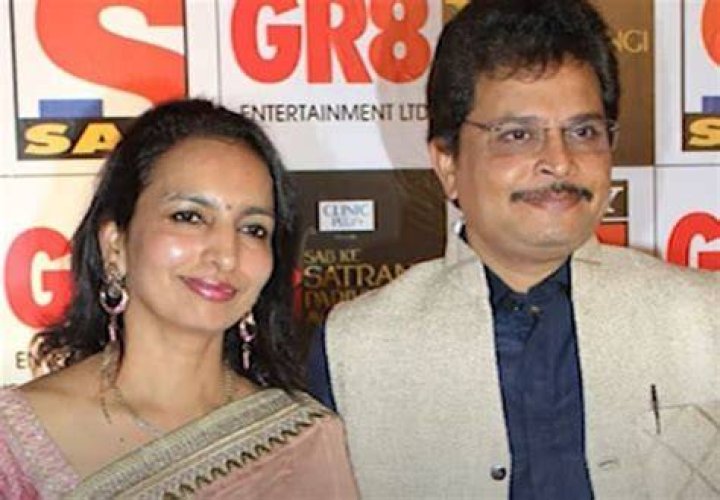 Asit Kumarr Modi Wife 