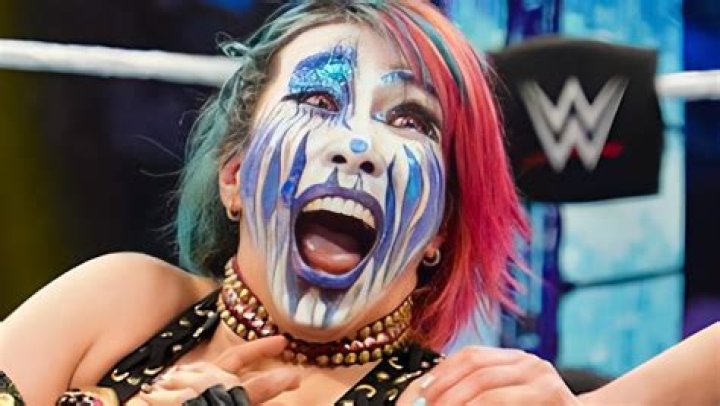 Asuka Raw Women's Champion 1st Reign Cropped