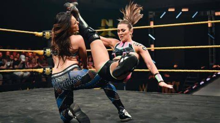 Asuka vs. Deonna Purrazzo (NXT, 12/9/2015)