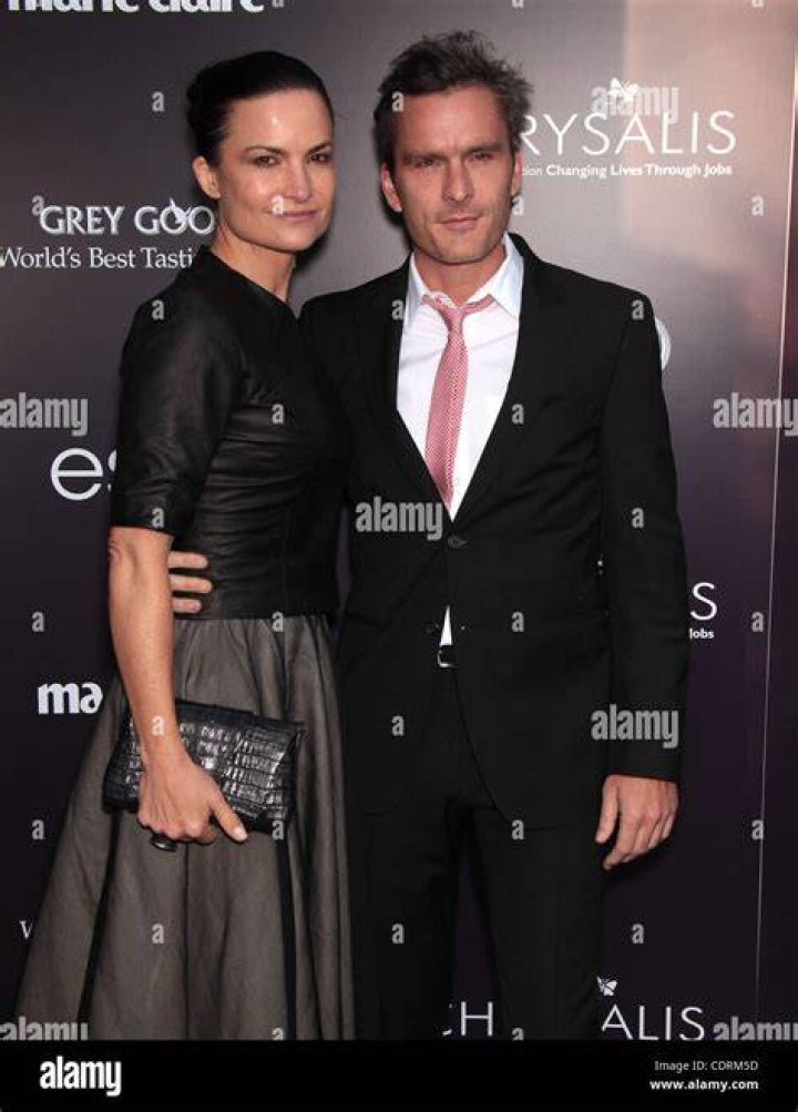 Balthazar Getty and his wife Rosetta Millington are seen getting food