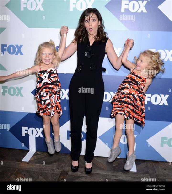 Baylie and Rylie Cregut as Hope Chance in Raising Hope