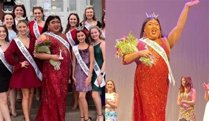 Beauty pageant contestant Beauty pageant contestant