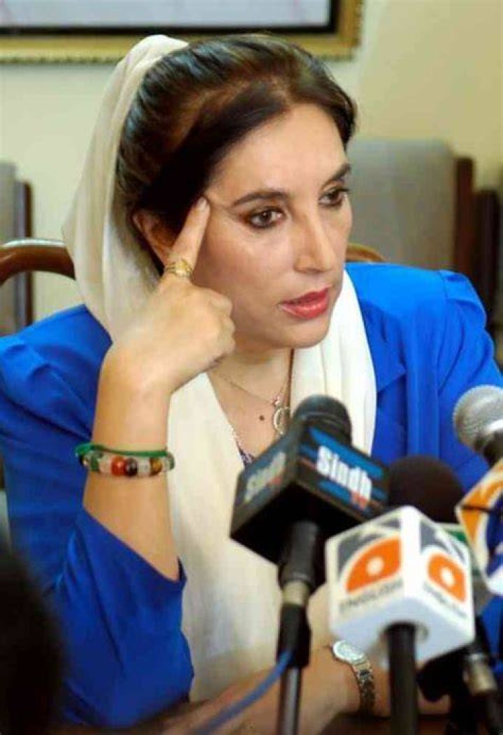 Benazir Bhutto Age, Height, Affairs, Net Worth, Bio and More