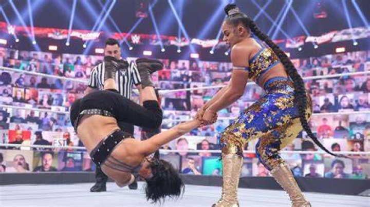 Bianca Belair Vs. Bayley Hell In A Cell 2021