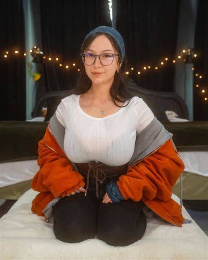 BigTittyGothEgg Bio, Age, Height ️ Instagram Biography