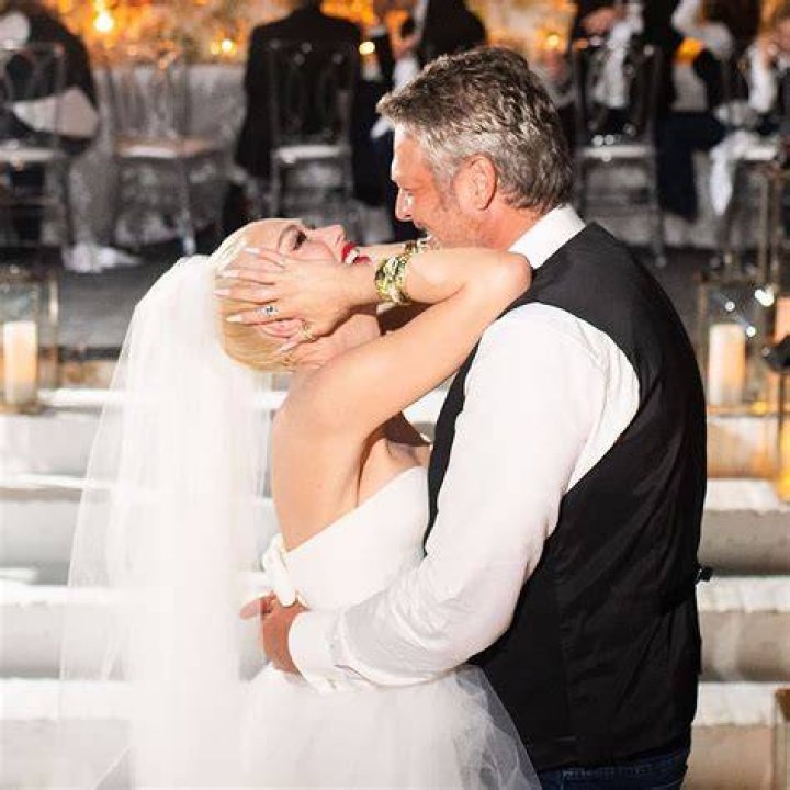 Blake Shelton and Gwen Stefani Celebrate Second Anniversary With Wedding Pics
