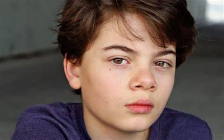 Brecken Merrill age, parents, salary, career, Yellowstone, profiles
