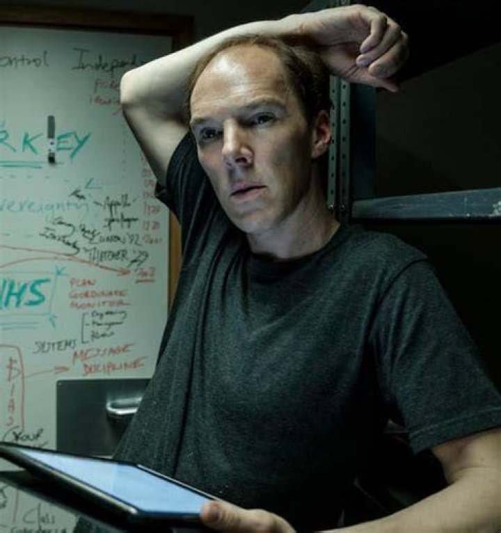 Brexit: The Uncivil War - Cumberbatch is back, bald and brilliant