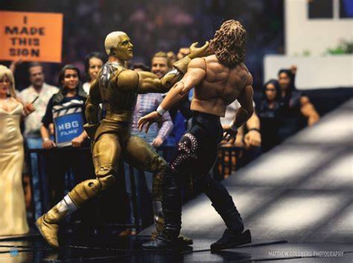 Brian Pillman vs, Goldust - WWE SummerSlam 1997