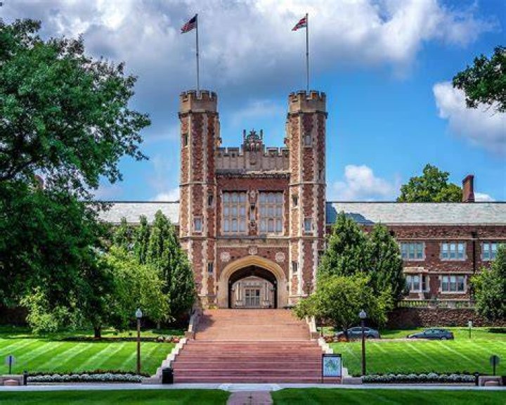 Brookings Hall Washington University St. Louis MO_DSC0375_16