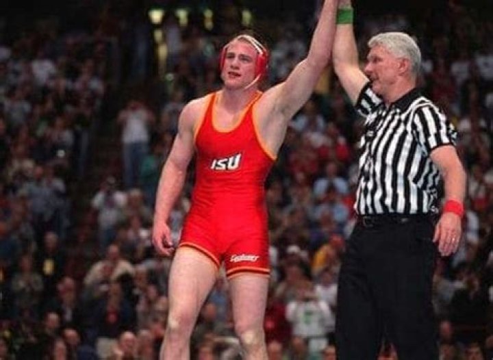 Cael Sanderson Net Worth, Height, Weight, Bio, Age